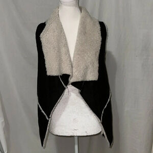Coco + Jameson faux suede & fur vest size small